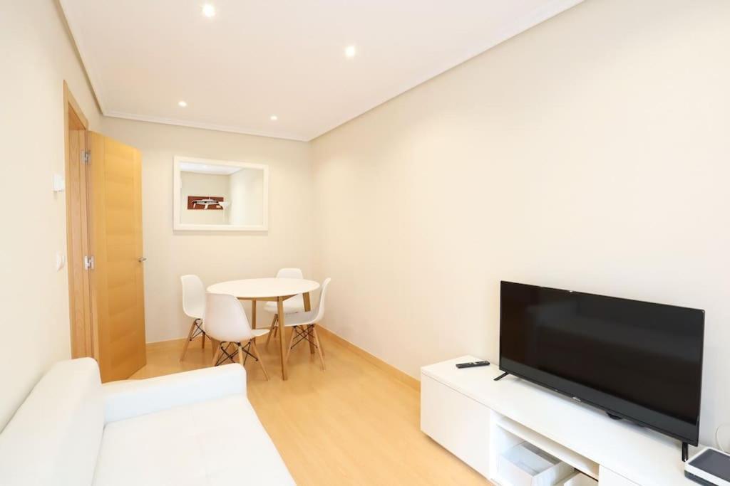 Apartamento Notel Club - Calido En El Centro